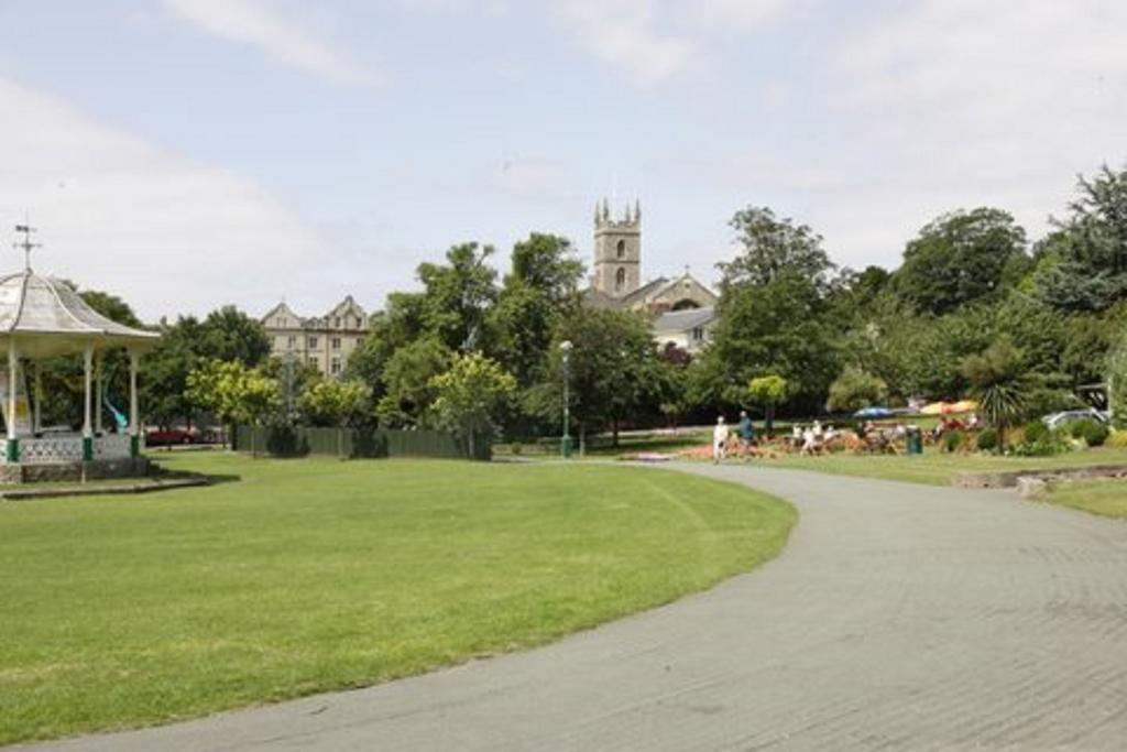 Вилла The Grove Уэстон-сьюпер-Мэр Экстерьер фото